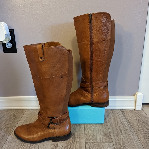 Tan Marc Fisher Boots - Picture 2 of 8
